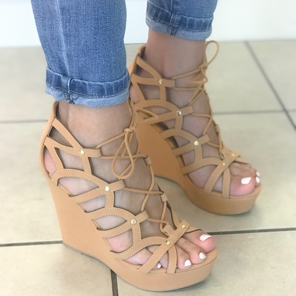 😍AF Wedges😍
